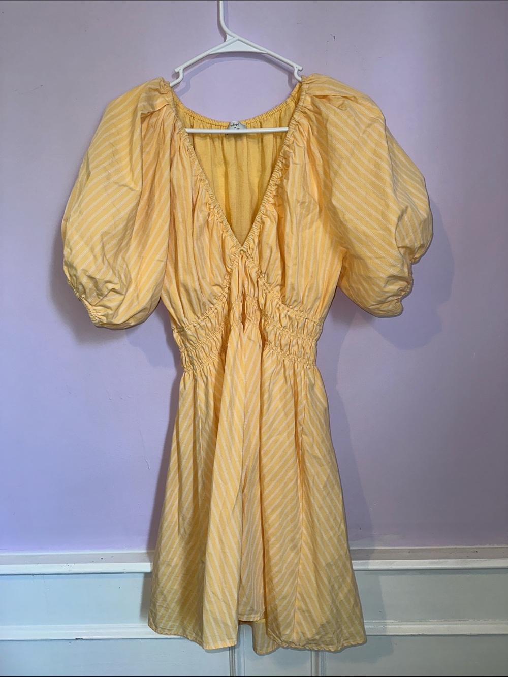 Aritzia Wilfred Yellow Striped Puff Sleeve Mini Dress Smocked Size M